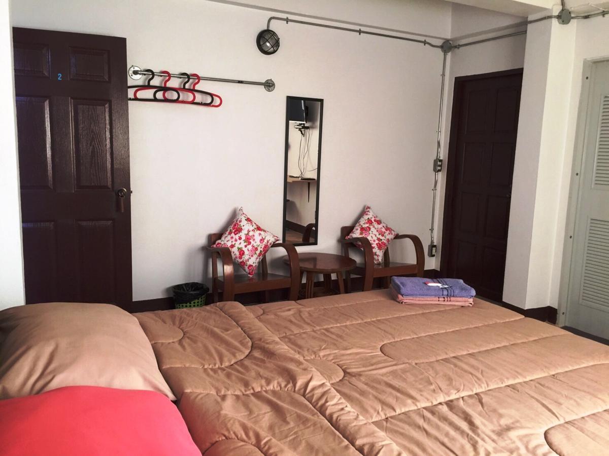 Chiangmai Hometel Chiang Mai Exterior photo